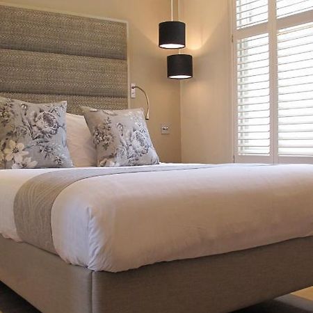 Boutique Barclay House London Townhouse - West London, Kensington, Chelsea, Fulham Bed & Breakfast エクステリア 写真