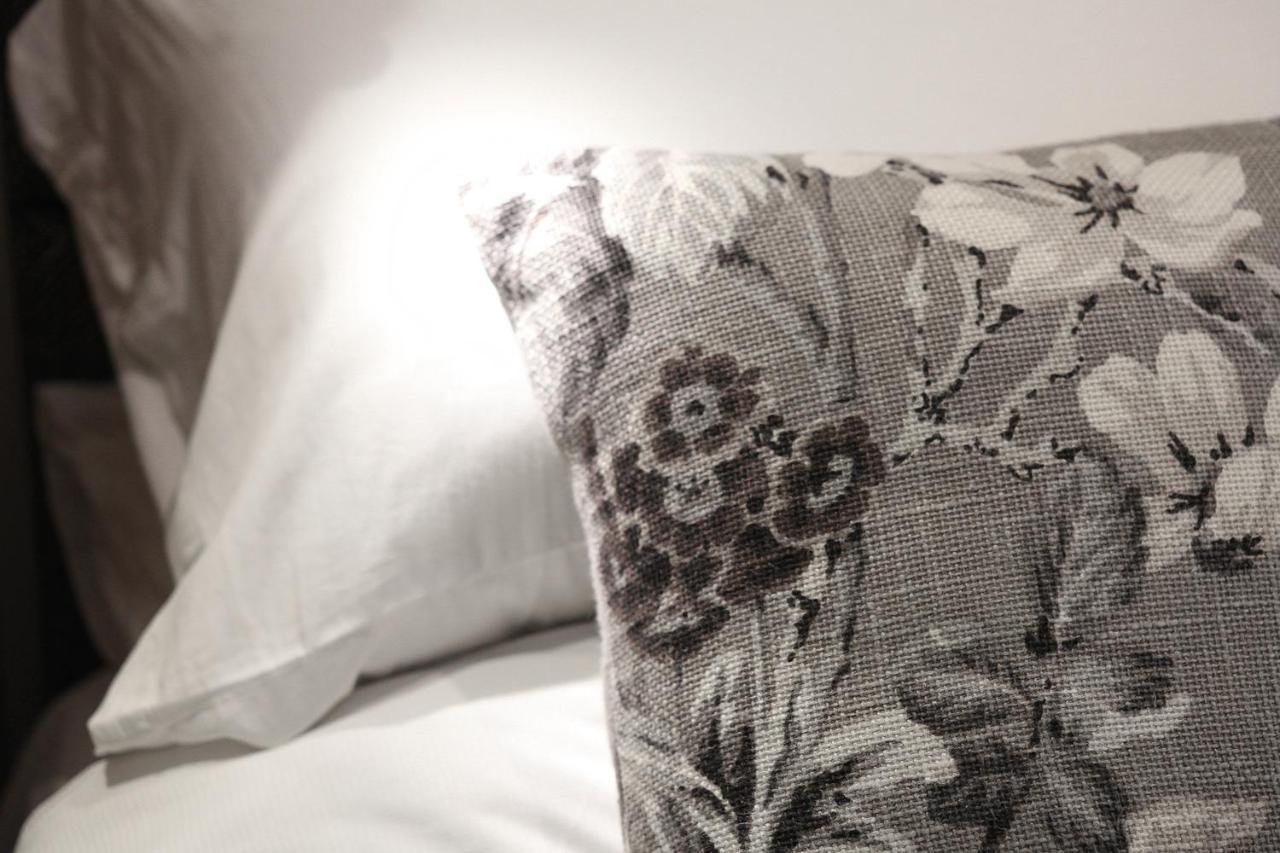 Boutique Barclay House London Townhouse - West London, Kensington, Chelsea, Fulham Bed & Breakfast エクステリア 写真